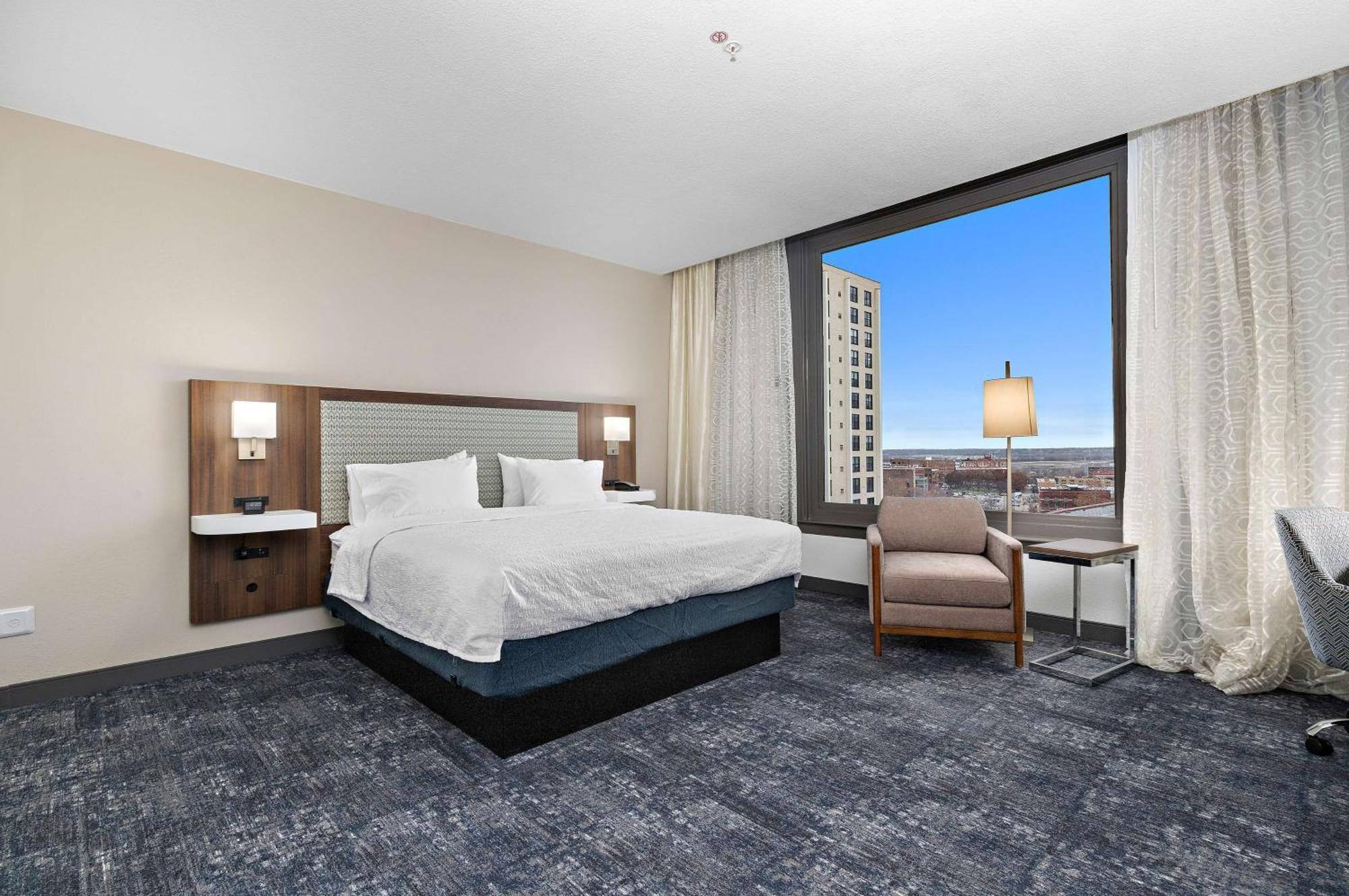Hampton Inn Kansas City - Downtown Financial District Esterno foto