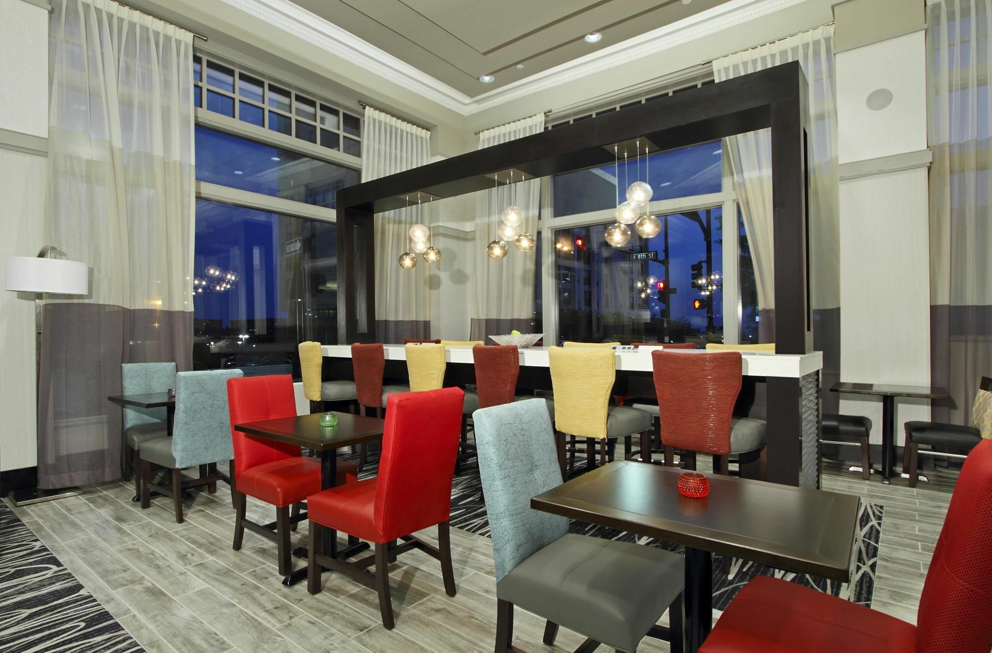 Hampton Inn Kansas City - Downtown Financial District Esterno foto